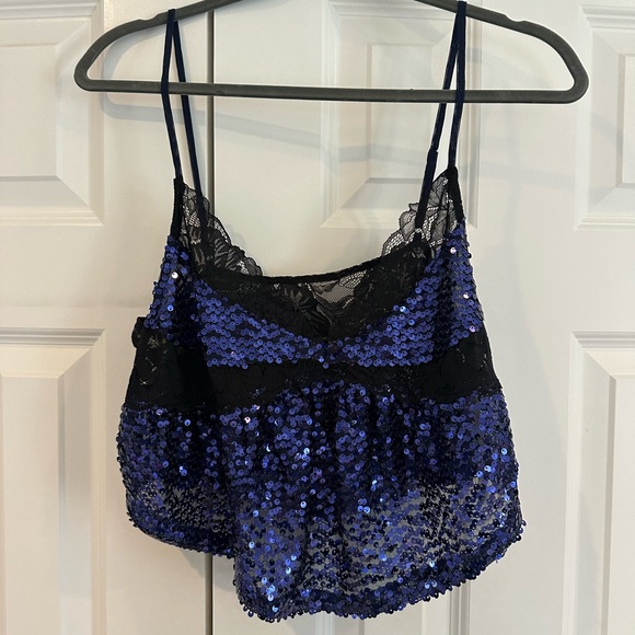Free People Right Rhythm Sequin Cami size M - Picture 1 of 2